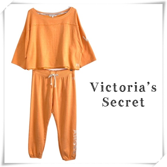 Victoria’s Secret Fleece Sweatsuit Set Orange - Picture 1 of 12